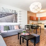 Urbanelegance Escape, Location, Private Parking *
