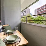 Urbanelegance Escape, Location, Private Parking *